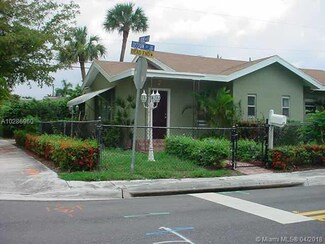 245 Lytton Ct, West Palm Beach, FL 33405
