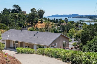 15 Junipero Serra Ave, San Rafael, CA 94901