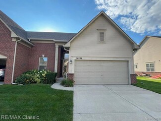 24048 Hemlock Dr Unit 7, Flat Rock, MI 48134