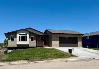 833 Ridge View, Belle Fourche, SD 57717