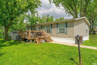 904 21st St Unit 87, Lincoln, IL 62656