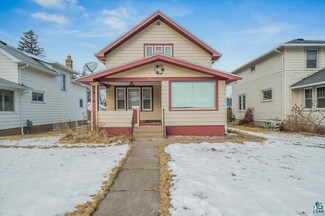 911 N 20th St, Superior, WI 54880