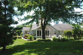 N6006 Heritage Dr, Green Lake, WI 54941