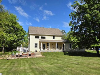 734 N Rolland Rd, Lake Isabella, MI 48893