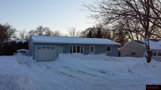 611 W Grove St, Janesville, MN 56048