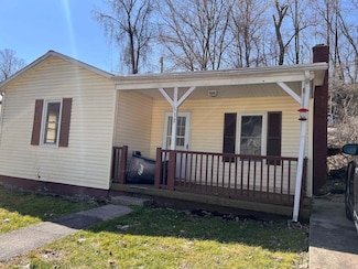 536 Old Stage Rd, Ashland, KY 41101