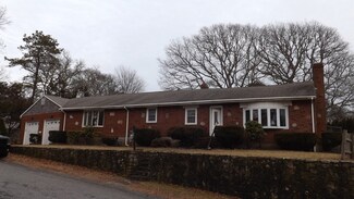91 Clifton Ln, Centerville, MA 02632