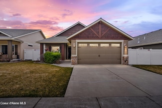 7967 N Goodwater Loop, Coeur D Alene, ID 83815