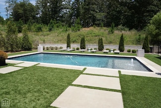 3420 Lake Pointe Dr, Jonesboro, AR 72404