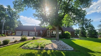 511 4th St W, Jasper, MN 56144