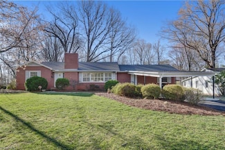 1126 Trogdon Dr, Eden, NC 27288