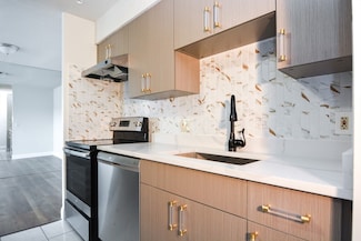 95 Audubon Rd Unit 1215, Wakefield, MA 01880