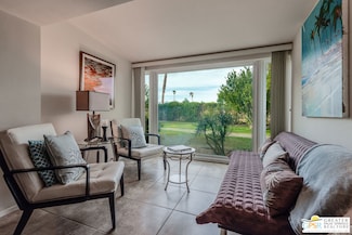 2504 N Whitewater Club Dr Unit F, Palm Springs, CA 92262