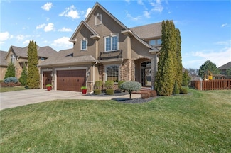 4405 NE Georgian Dr, Lees Summit, MO 64064