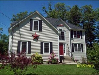 3 Country Wood Cir, Brookfield, MA 01506