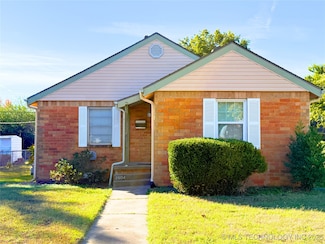 2604 E 2nd St, Tulsa, OK 74104