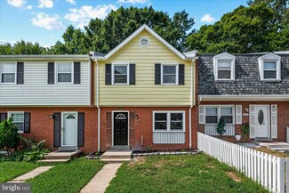 1838 Fort Pulaski Ct, Dumfries, VA 22026