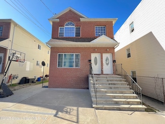 25 Stanley Ave, Staten Island, NY 10301