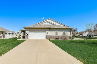 51 E 13th Ave, Saint Paul Park, MN 55071