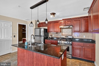 1062 Lamberton St, Trenton, NJ 08611