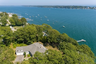 21 Cribstone View Rd, Harpswell, ME 04079