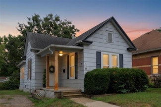 1024 Roosevelt Ave, Saint Joseph, MO 64505