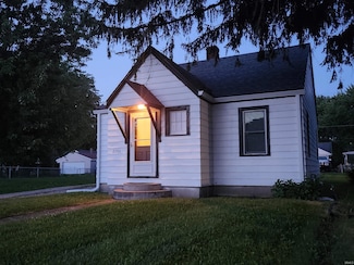 2206 S Hackley St, Muncie, IN 47302