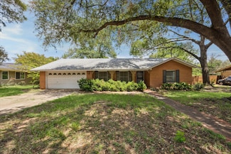 5703 Marilyn Dr, Austin, TX 78757