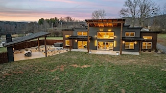 145 Cook Henry Rd, Morganton, GA 30560