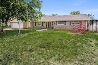 613 Bennett Dr, Dumas, TX 79029