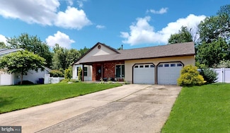 161 Carlton Ave, Marlton, NJ 08053