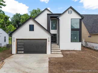 3917 S Madison Ave, Tulsa, OK 74105