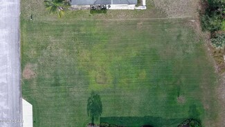 14 Taxiway Lindy, Port Orange, FL 32128