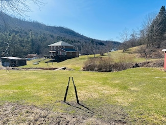 868 Old North Creek Rd, Emporium, PA 15834