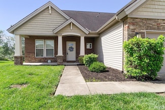 3102 Paradise Cir, Newburgh, IN 47630