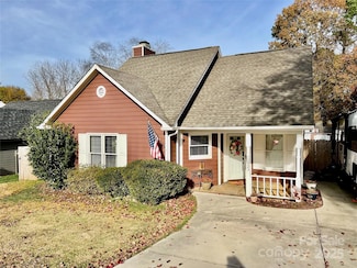 10923 Gladewater Dr, Matthews, NC 28105