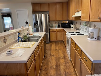 153 Springtree Pkwy, Cibolo, TX 78108