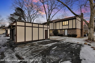 6184 Captains Way Unit 16, East Lansing, MI 48823