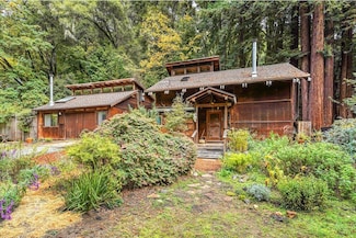 732 Eureka Canyon Rd, Watsonville, CA 95076