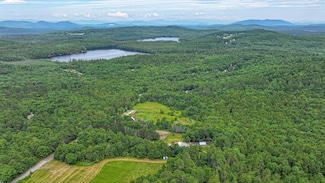 34 Cricket Ln, Sebago, ME 04029