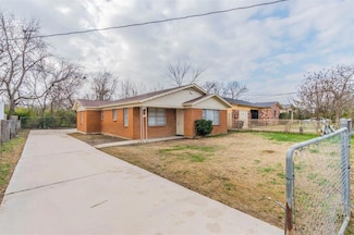 4820 Willie St, Fort Worth, TX 76105