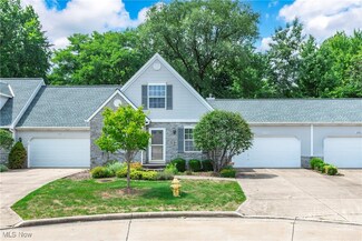 6900 Arbor Ct Unit I21, Cleveland, OH 44134