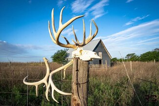 2550 C Rd, Stockton, KS 67669