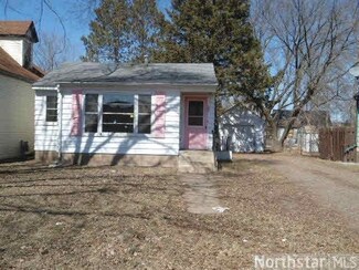 107 1st St NE, Hinckley, MN 55037