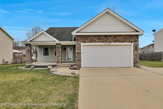 2720 Brigantine Dr, Lansing, MI 48911