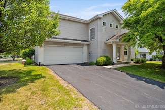 251 Abington Ln, North Aurora, IL 60542