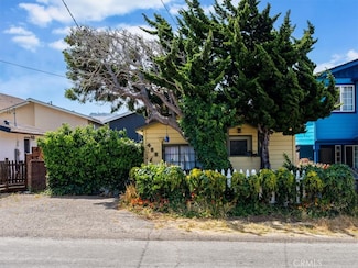 468 Yerba Buena St, Morro Bay, CA 93442