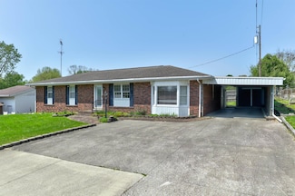 302 Hickory Ln, Dale, IN 47523