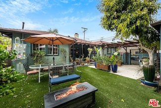 15361 Archwood St, Van Nuys, CA 91406