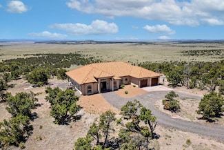 19 Crestview Dr, Quemado, NM 87829